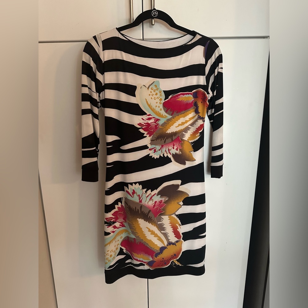 Analili Body Con Dress!